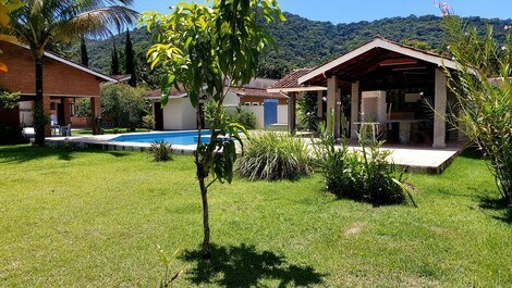 0048.06 Casa Mutue Lagoinha - 5 habitaciones - 400 m del mar - con piscina