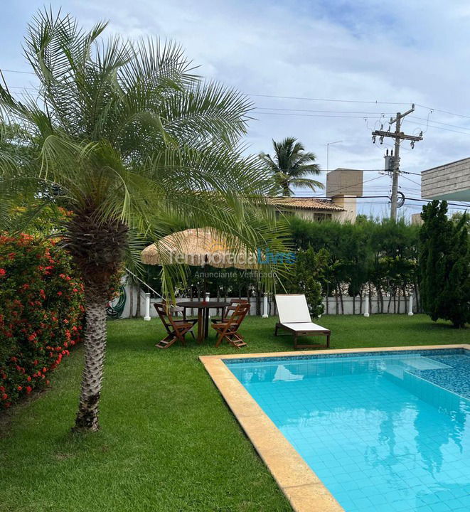 Casa para aluguel de temporada em Camaçari (Praia de Guarajuba)