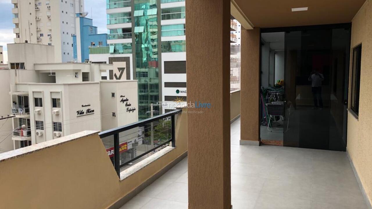 Apartamento para alquiler de vacaciones em Itapema (Meia Praia)