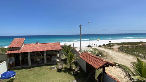 Casa en Arraial do Cabo (planta baja) con vista a la playa para 9 personas.