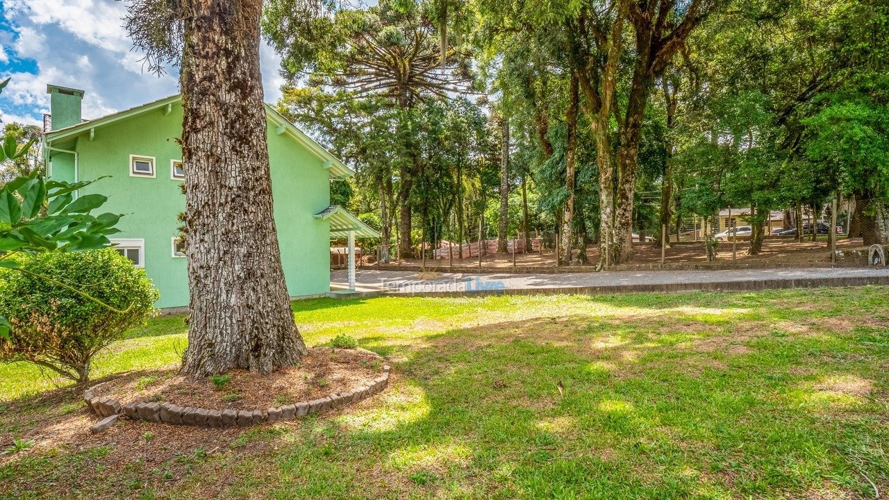 Casa para alquiler de vacaciones em Canela (Jardim dos Pinheiros)