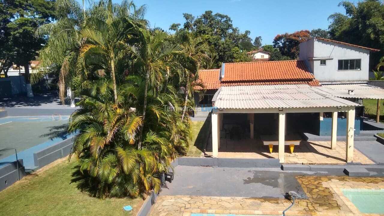 Granja para alquiler de vacaciones em Aparecida de Goiânia (Jardim Paraíso)