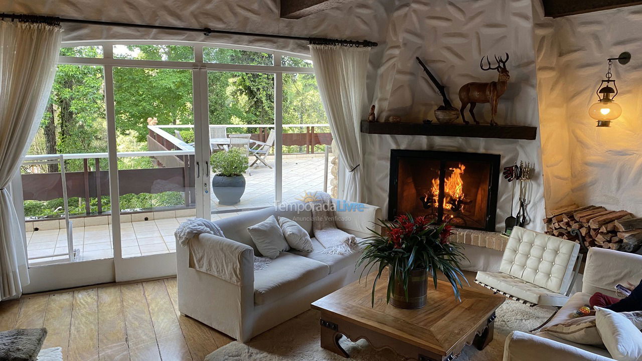 House for vacation rental in Campos do Jordão (Capivari)