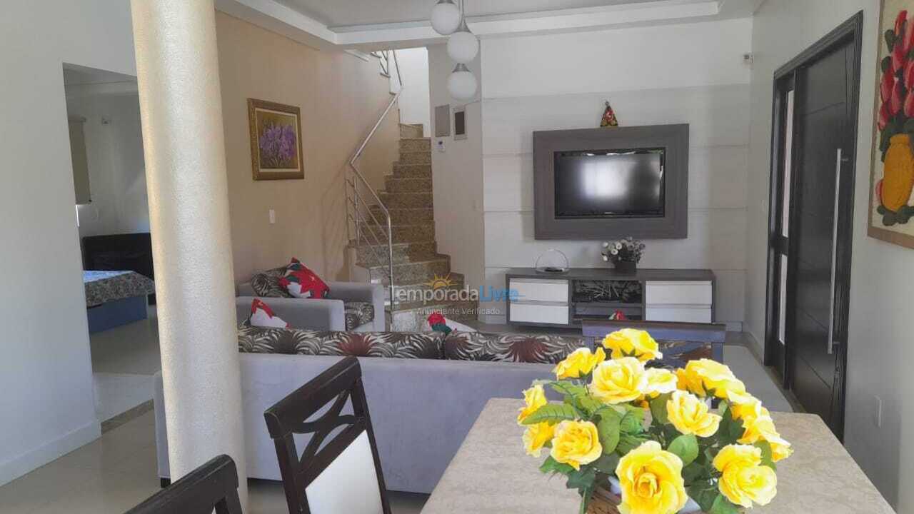 House for vacation rental in Bombinhas (Canto Grande)