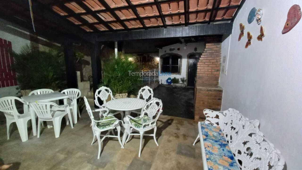 Casa para alquiler de vacaciones em Arraial do Cabo (Praia dos Anjos)