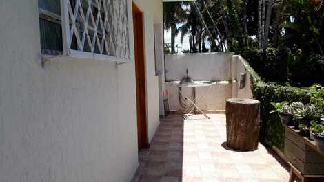 Casa no Guarujá praia do Pernambuco próximo ao hotel do Silvio Santos