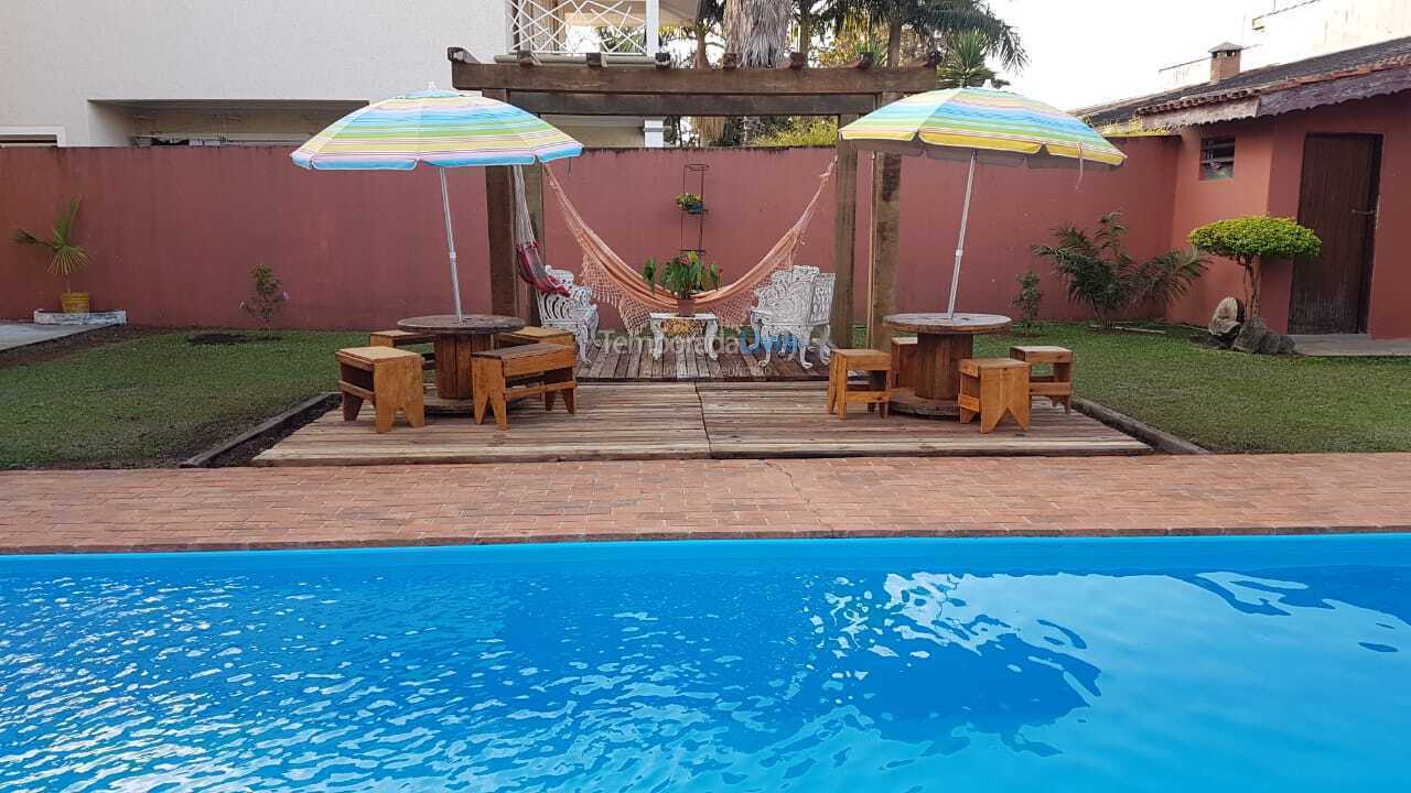 Casa para alquiler de vacaciones em Atibaia (Jardim Morumbi)