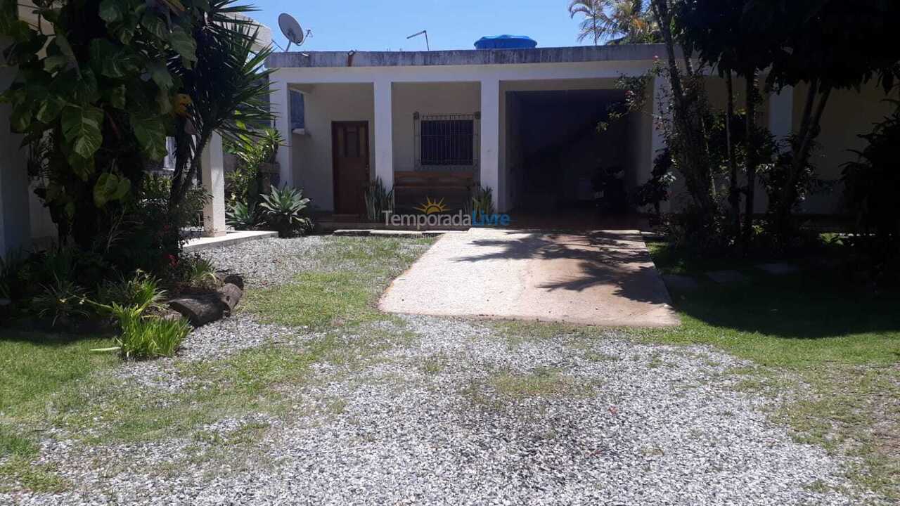 Casa para aluguel de temporada em Guarujá (Praia do Pernambuco)
