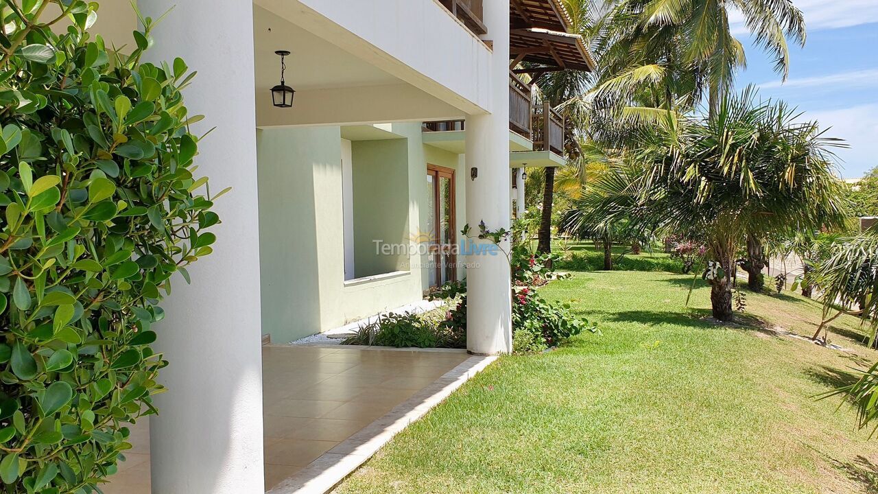 Casa para aluguel de temporada em Mata de São João (Imbassaí)