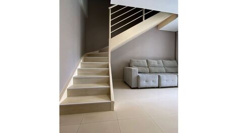 Comfortable duplex in the Bueno Sector