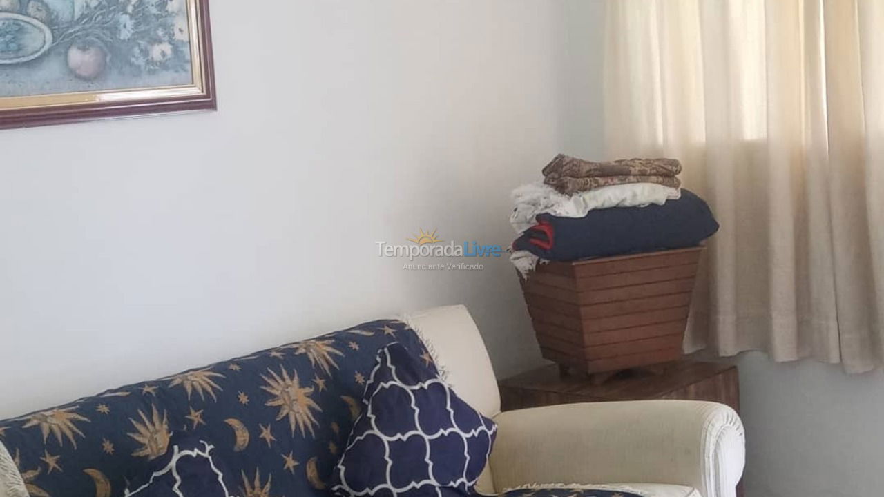 Casa para aluguel de temporada em Guarujá (Enseada)