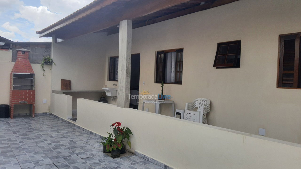 House for vacation rental in Caraguatatuba (Porto Novo)