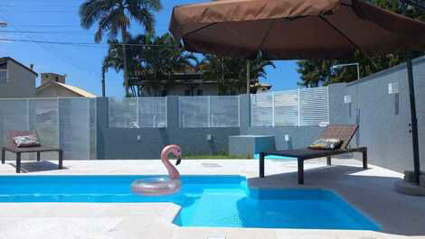 Hermosa casa con piscina en Canto Grande para hasta 8 personas