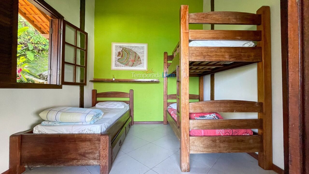 Casa para alquiler de vacaciones em São Sebastião (Barra do Sahy)