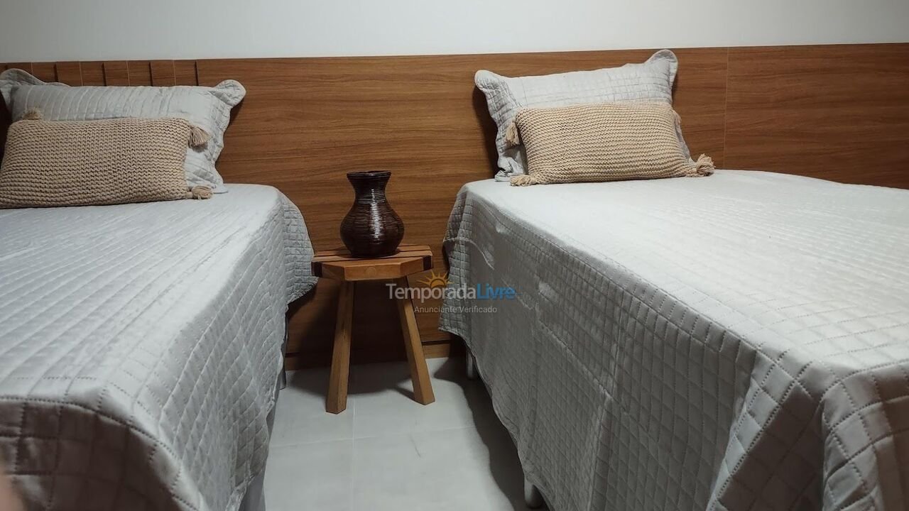 Apartamento para aluguel de temporada em Camaçari (Ba Praia de Itacimirim)
