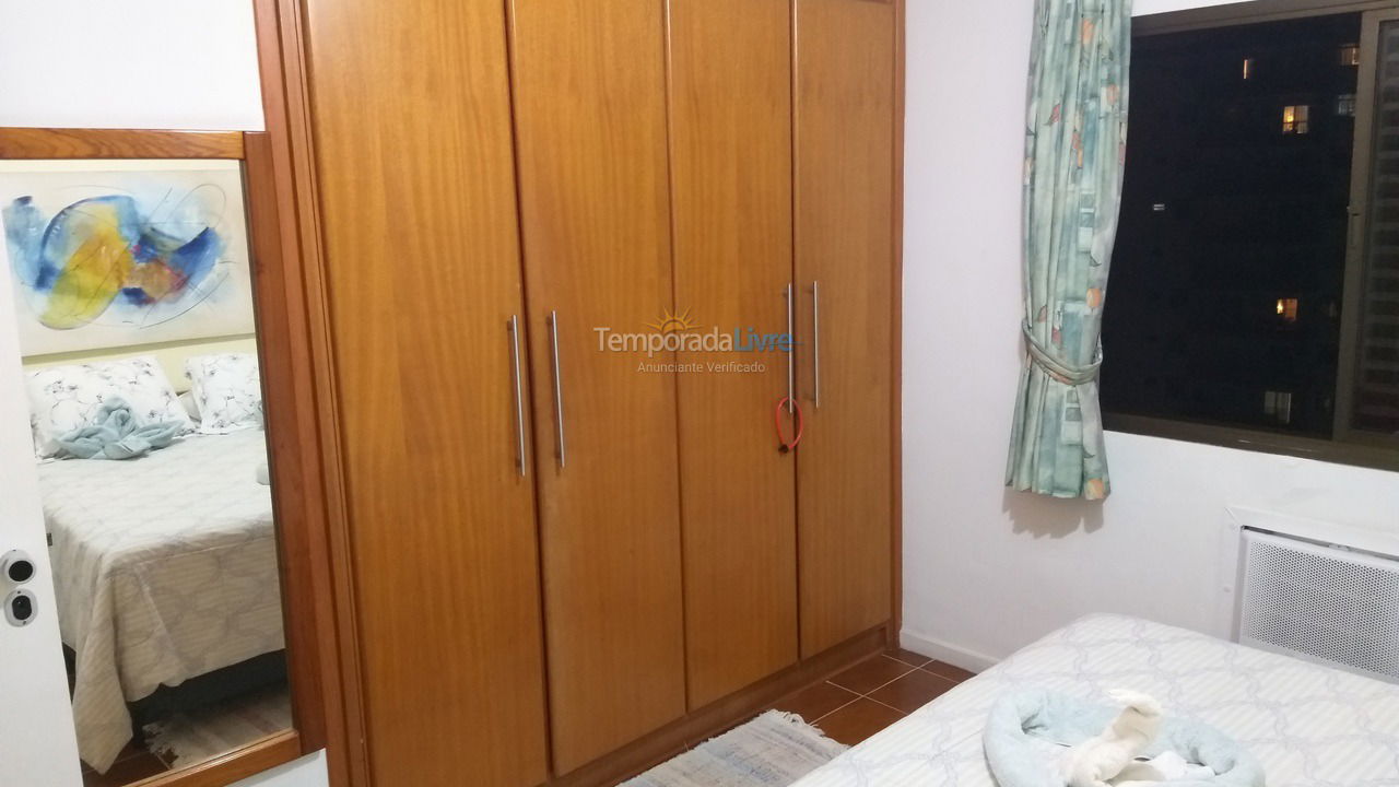 Apartamento para alquiler de vacaciones em Guarujá (Pitangueiras)