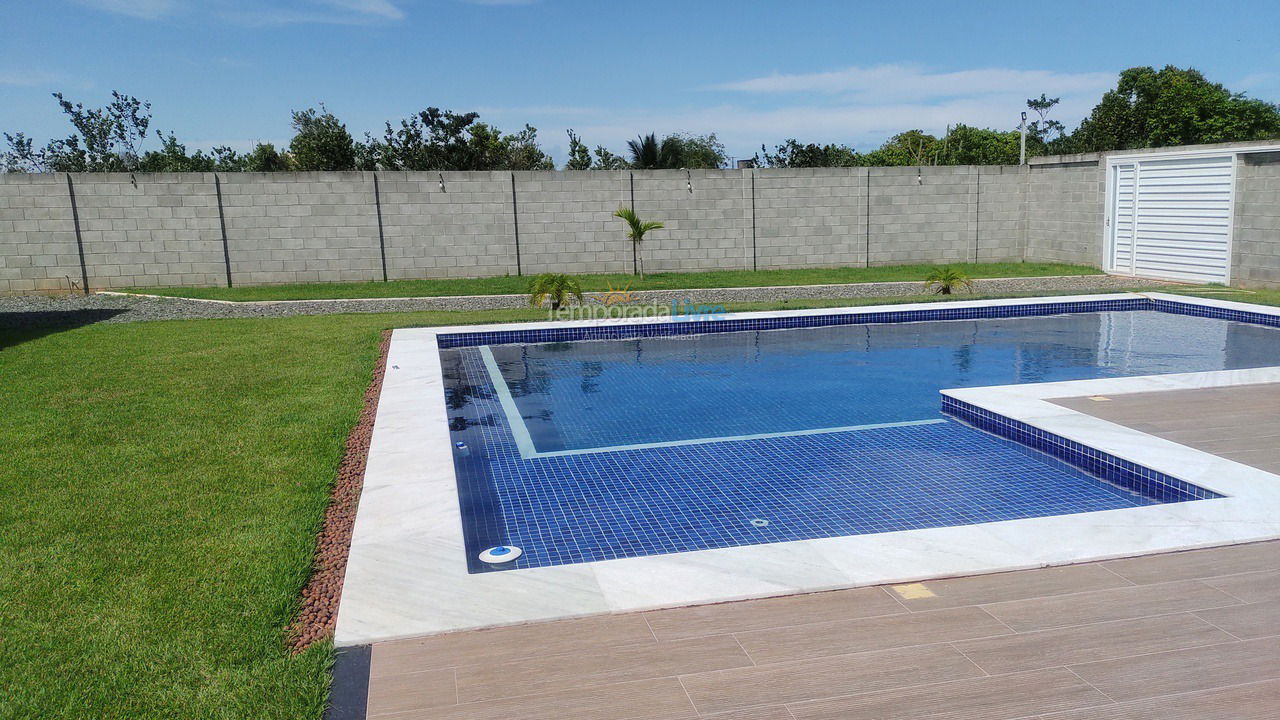 Casa para alquiler de vacaciones em Camaçari (Praia de Guarajuba)