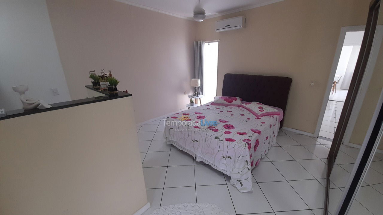 Casa para alquiler de vacaciones em Paraty (Caborê)