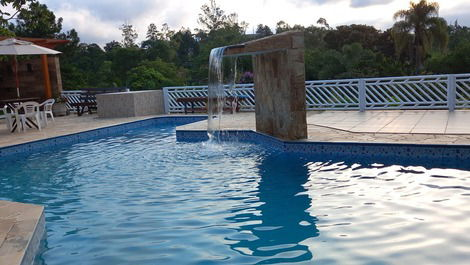 Chácara / sítio para alugar em Guararema - Parque Agrinco