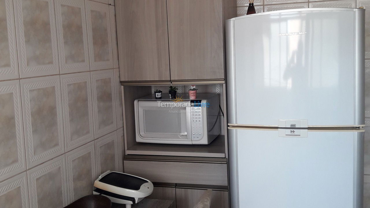 Apartamento para aluguel de temporada em São Vicente (Itararé)