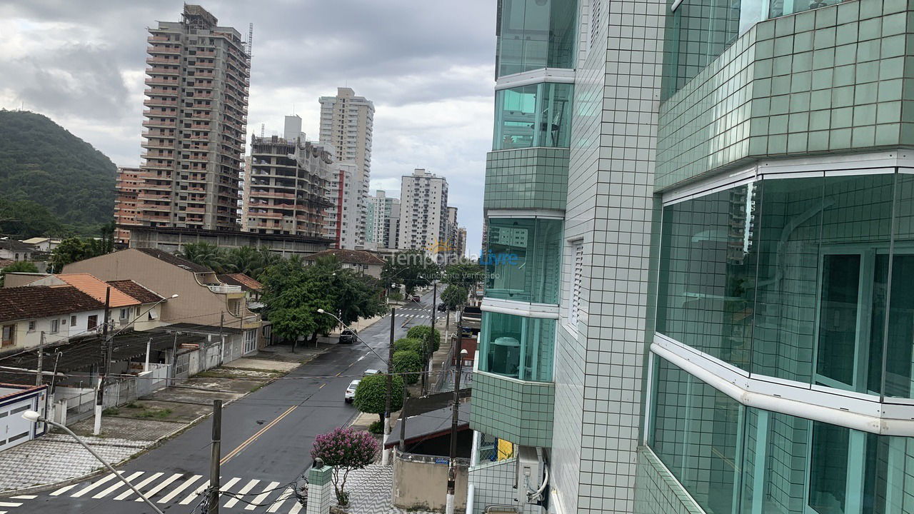 Apartamento para aluguel de temporada em Praia Grande (Canto do Forte)