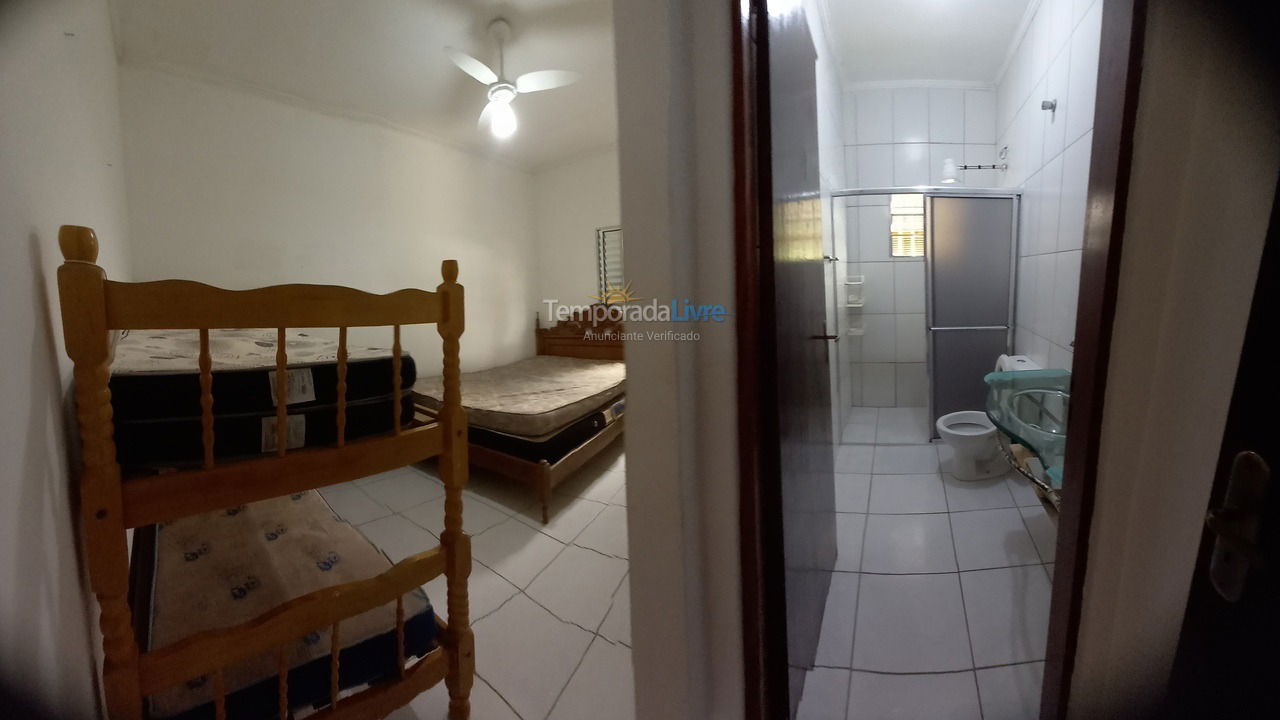 Casa para aluguel de temporada em Itanhaém (Bopiranga)