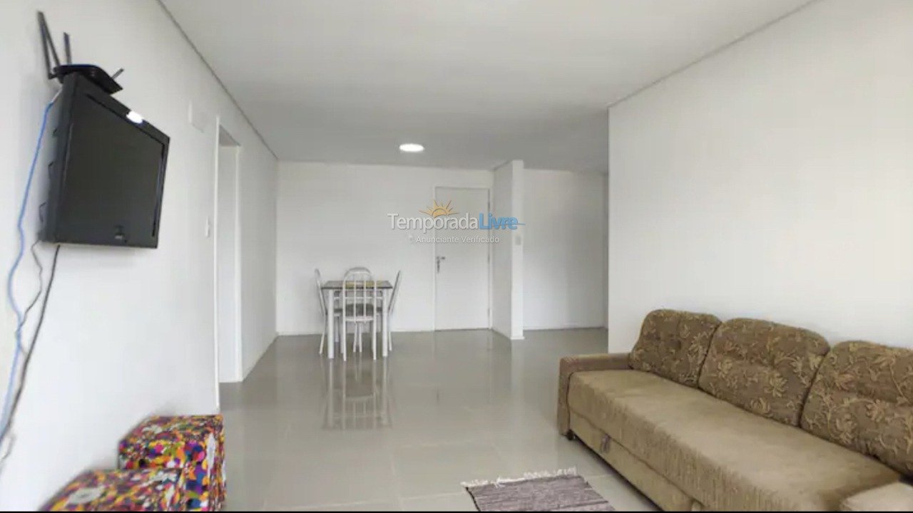 Apartamento para aluguel de temporada em Imbituba (Centro Praia da Vila)
