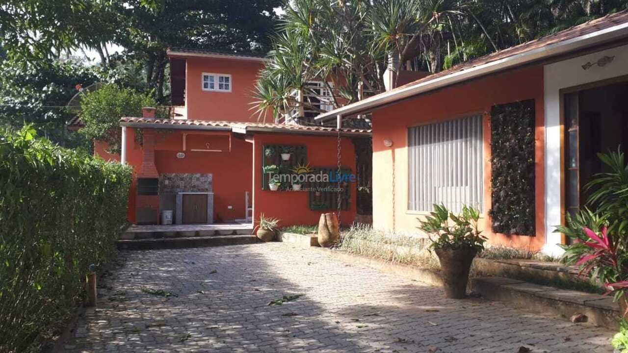 Casa para alquiler de vacaciones em Ubatuba (Praia de Santa Rita)