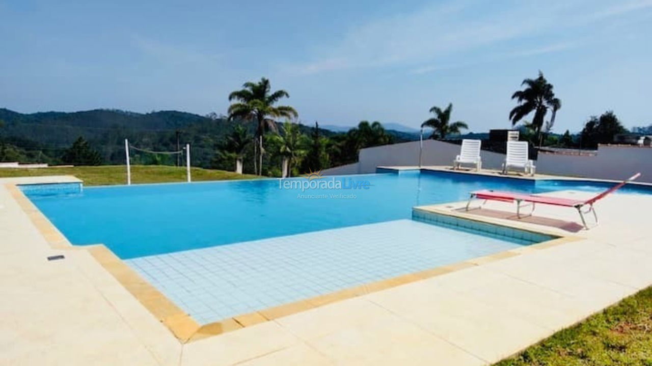 Ranch for vacation rental in Suzano (Clube Dos Oficiais)