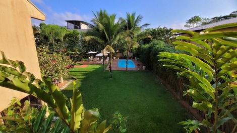 CASA COLONIAL DE ALTO ESTÁNDAR PRAIA DA BALEIA A UNA CUADRA DEL MAR