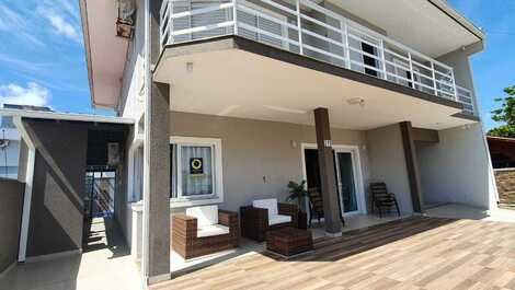 Townhouse 200mts from the sea with heated and covered pool