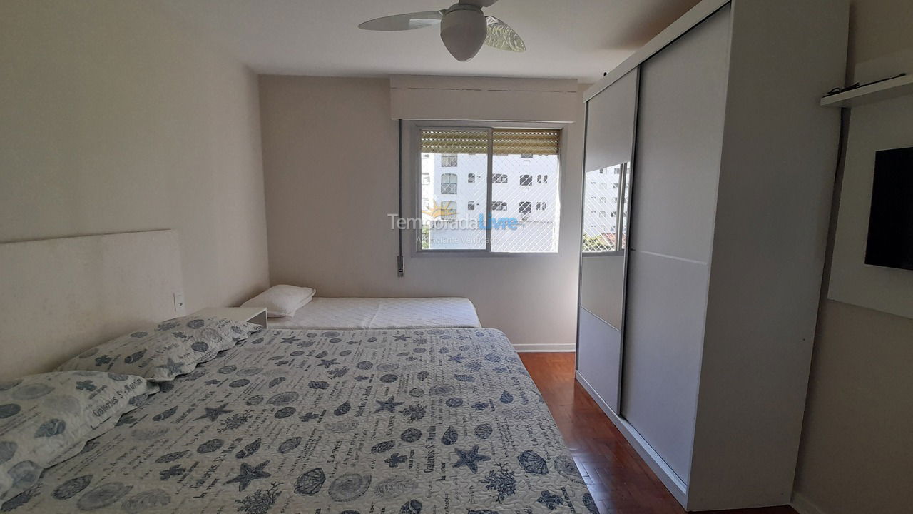 Apartamento para aluguel de temporada em Guarujá (Pitangueiras)