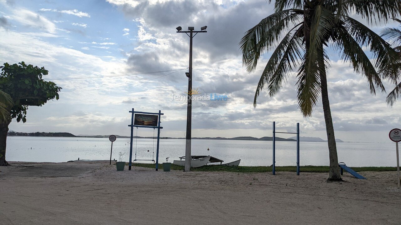 Casa para alquiler de vacaciones em São Pedro da Aldeia (Praia Linda)
