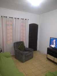 House for rent with pool for season in Praia Grande-SP