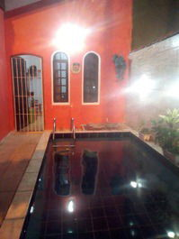 House for rent with pool for season in Praia Grande-SP