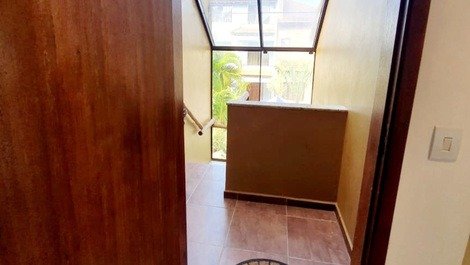 Apartamento/Entrepiso/Condominio Lateral Villas de Ibiraquera