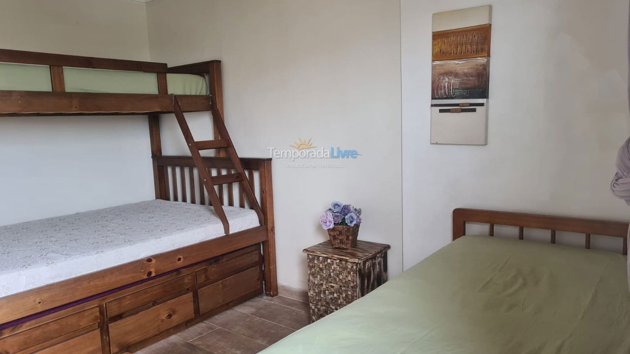 Apartamento para aluguel de temporada em Guarujá (Enseada)