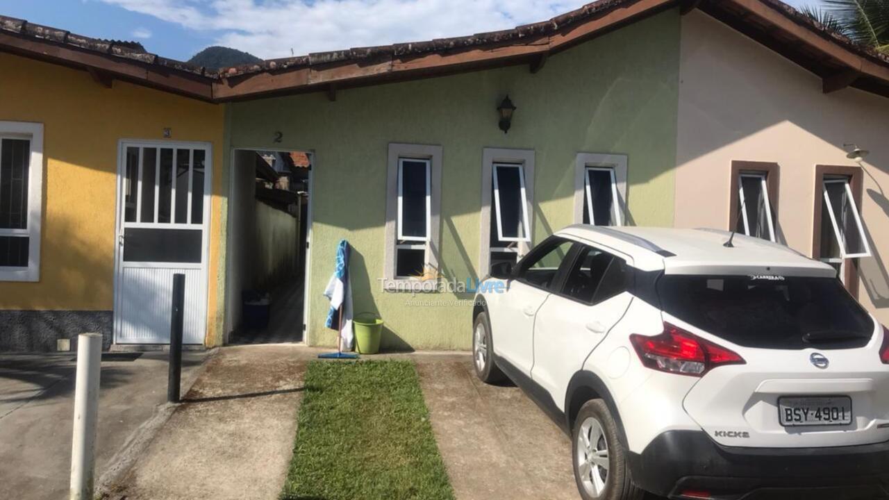 Casa para alquiler de vacaciones em Ubatuba (Maranduba)