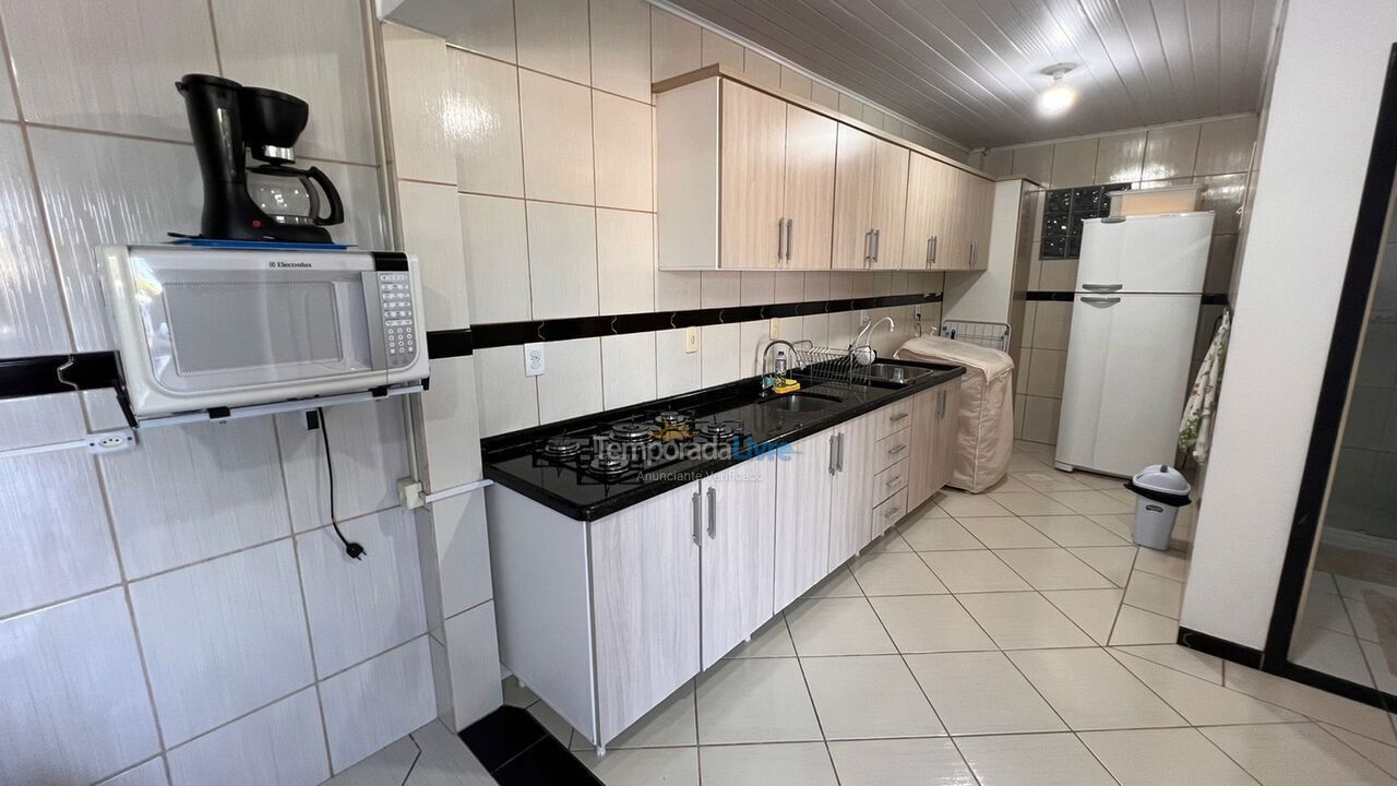 House for vacation rental in Penha (Armação do Itapocoroy)