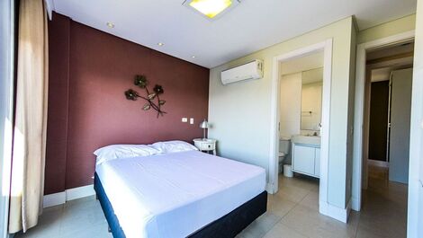 Boulevard Bombinhas, Condo with Heated Pool - Apt 3 bedrooms 6...