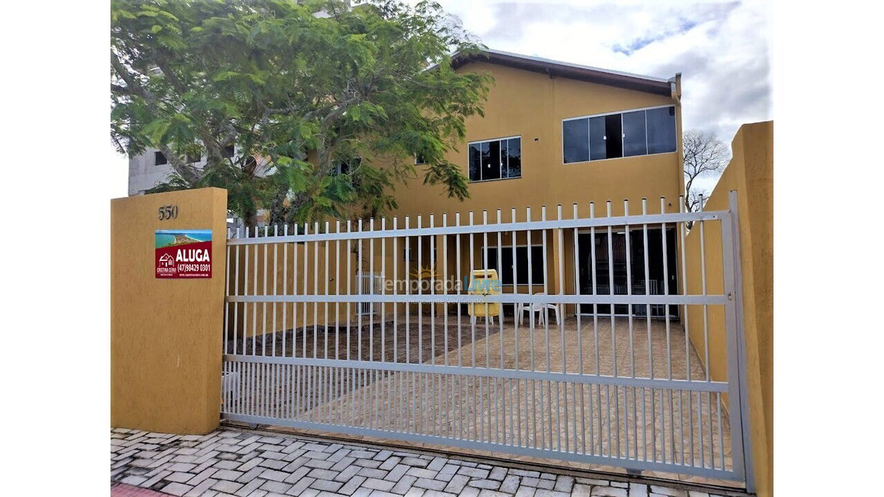 Casa para alquiler de vacaciones em Bombinhas (Canto Grande)