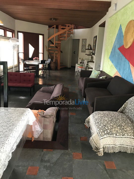 Casa para aluguel de temporada em Bertioga (Boraceia)
