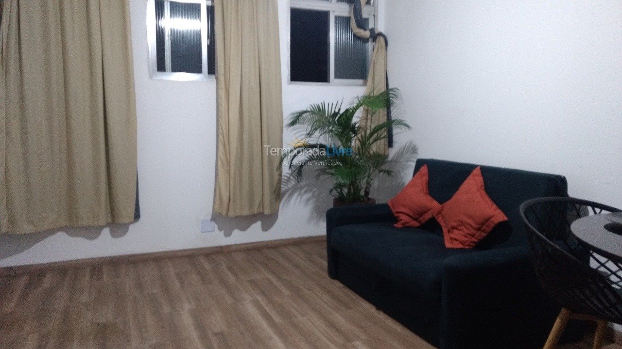 Apartment for vacation rental in Santos (Praia do Gonzaga)
