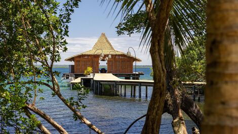 Pan015 - Casa de lujo con alberca privada en Bocas del Toro