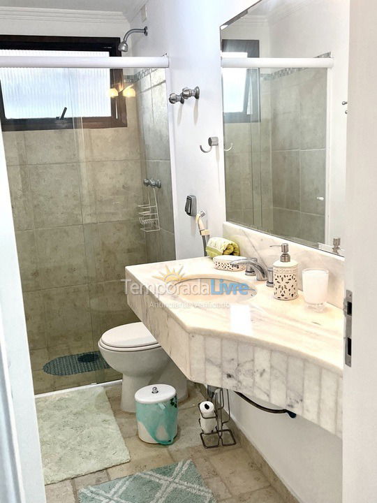 Apartamento para aluguel de temporada em Guarujá (Enseada)