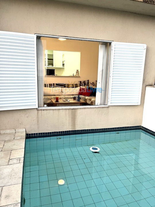 Apartamento para aluguel de temporada em Guarujá (Enseada)