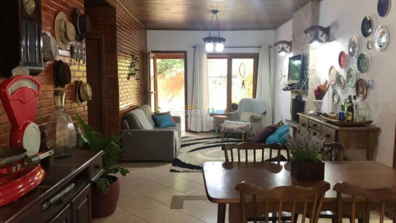 Granja para alquiler de vacaciones em Marechal Floriano (Marechal Floriano)