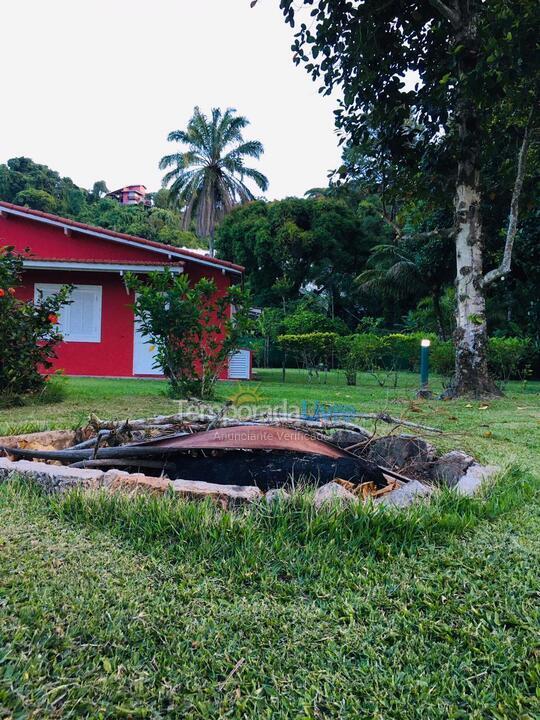 Casa para alquiler de vacaciones em Ubatuba (Praia das Toninhas)