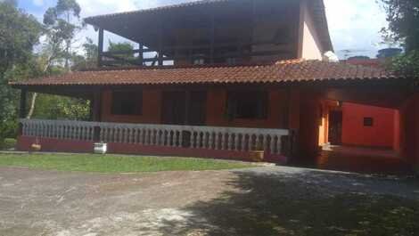 Rancho con Piscina en Embu Guaçu