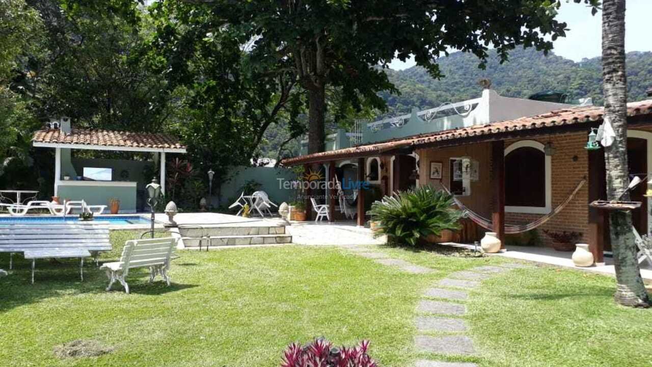 Casa para aluguel de temporada em São Sebastião (Perequê)